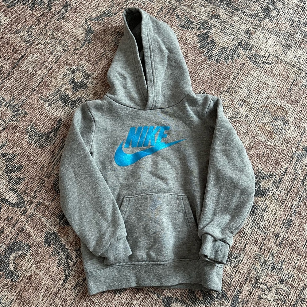 Nike kids 4T sweat shirt